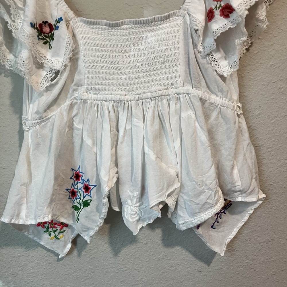 Anthropologie Top Small White Embroidered Patched Hanky Babydoll Bohemian Hippie - Picture 9 of 12